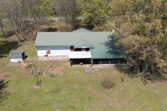 13849 Mustang Road, Marion, IL 62959