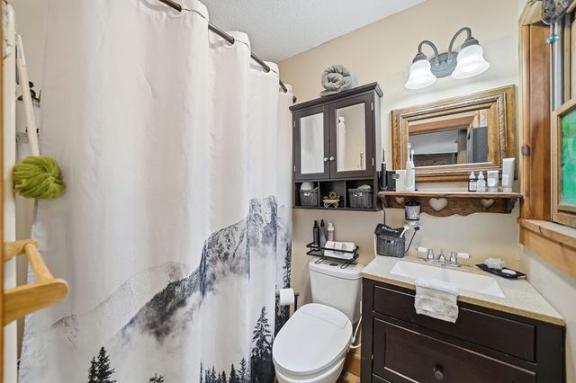 136 Tall Oaks Trail, Blairsville, GA 30512