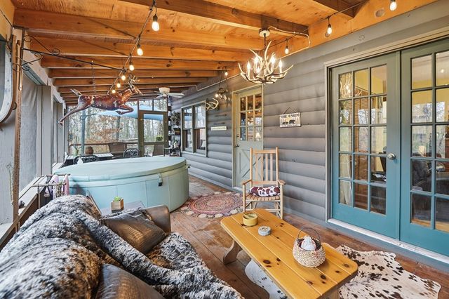 136 Tall Oaks Trail, Blairsville, GA 30512