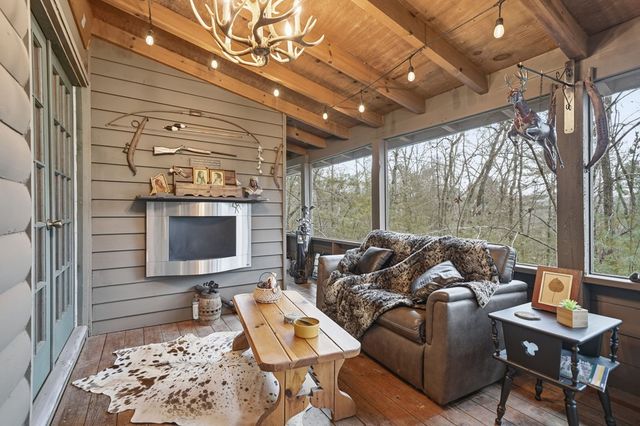 136 Tall Oaks Trail, Blairsville, GA 30512