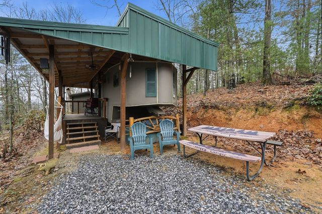 136 Tall Oaks Trail, Blairsville, GA 30512
