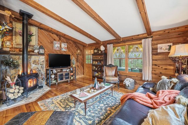 136 Tall Oaks Trail, Blairsville, GA 30512