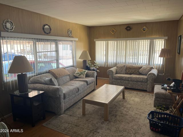 2460 E MAIN Street F2, Mesa, AZ 85213