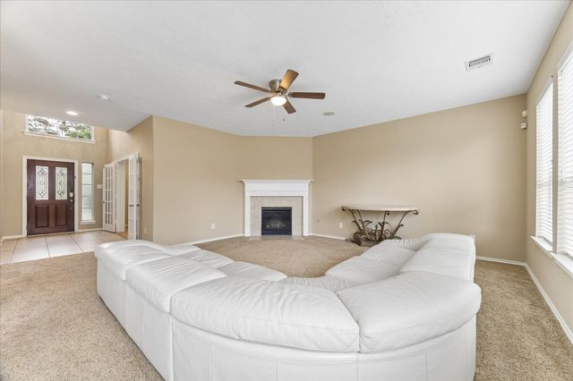 7 Quillwood Place, The Woodlands, TX 77354