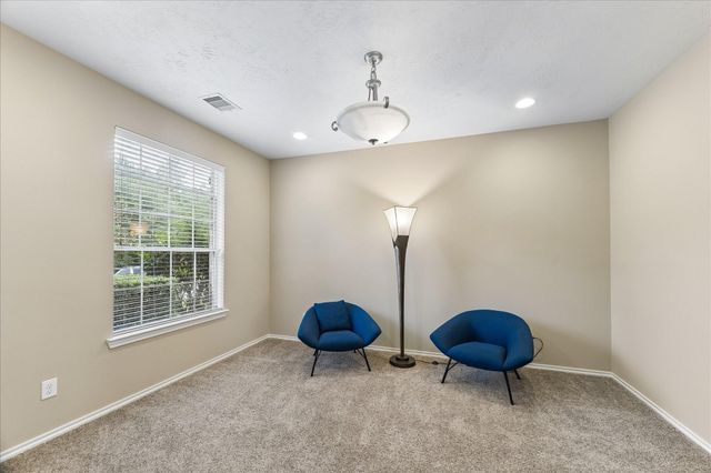 7 Quillwood Place, The Woodlands, TX 77354