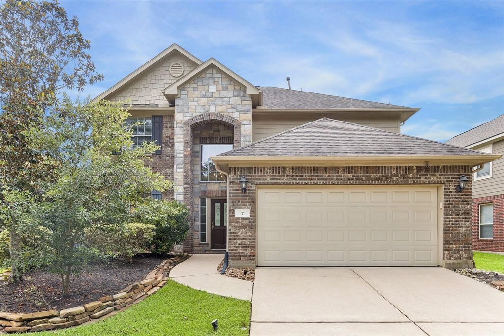 7 Quillwood Place, The Woodlands, TX 77354