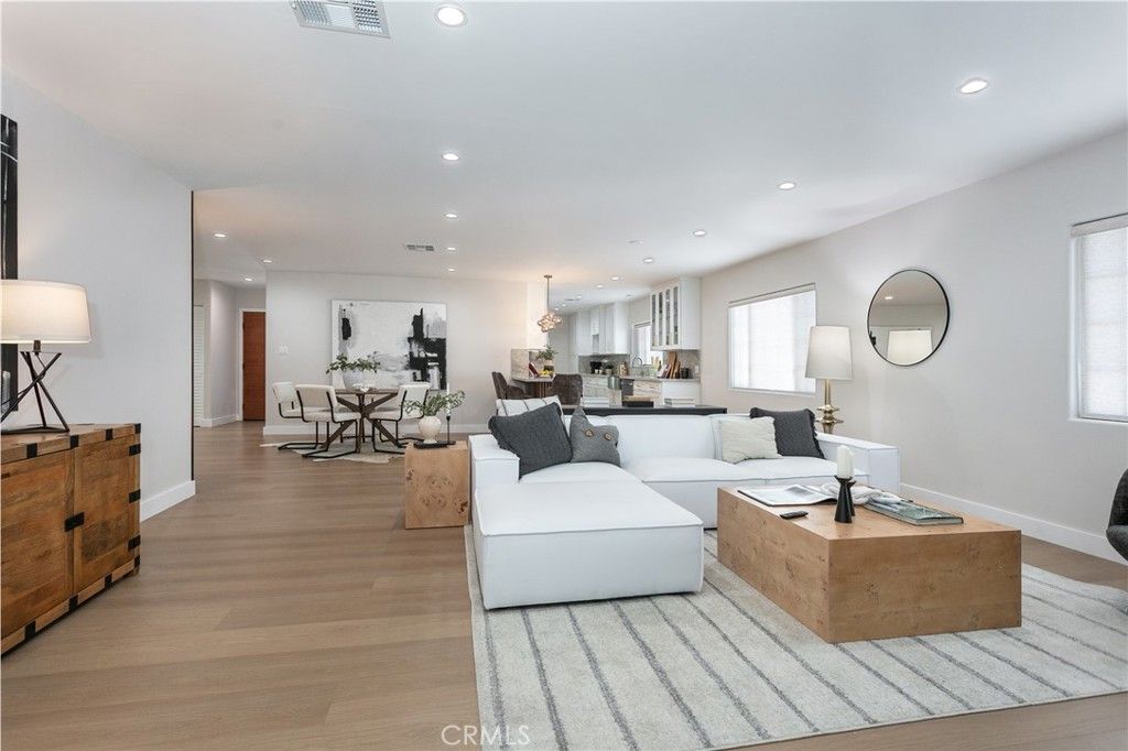 6853 Willis Avenue, Van Nuys, CA 91405 — photo 5