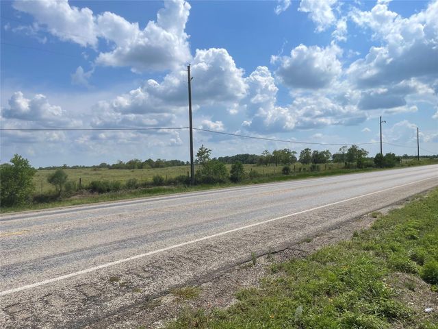 5328 Fm 3013 Road, Sealy, TX 77474