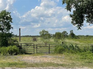5328 Fm 3013 Road, Sealy, TX 77474
