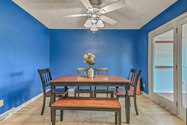 134 Grandview Road, Church Hill, TN 37642