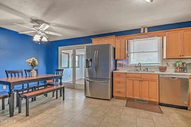 134 Grandview Road, Church Hill, TN 37642