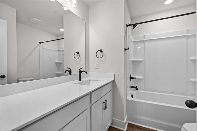 204 Cali Way, Piedmont, SC 29673