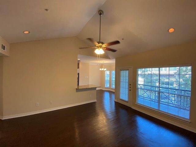 1919 Post Oak Park Drive 1201, Houston, TX 77027