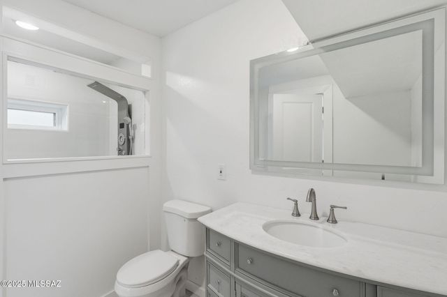 7061 E Edgemont Street, Tucson, AZ 85710