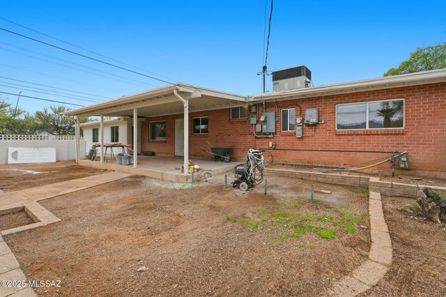 7061 E Edgemont Street, Tucson, AZ 85710