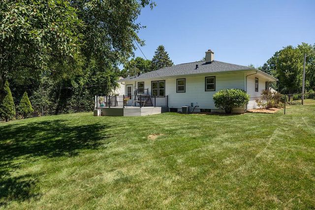 4602 Esch Lane, Madison, WI 53704