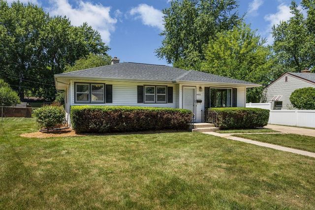 4602 Esch Lane, Madison, WI 53704
