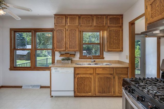 4602 Esch Lane, Madison, WI 53704