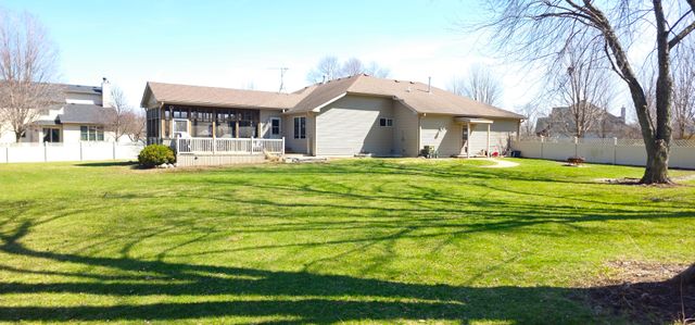 26708 W Megan Drive, Channahon, IL 60410
