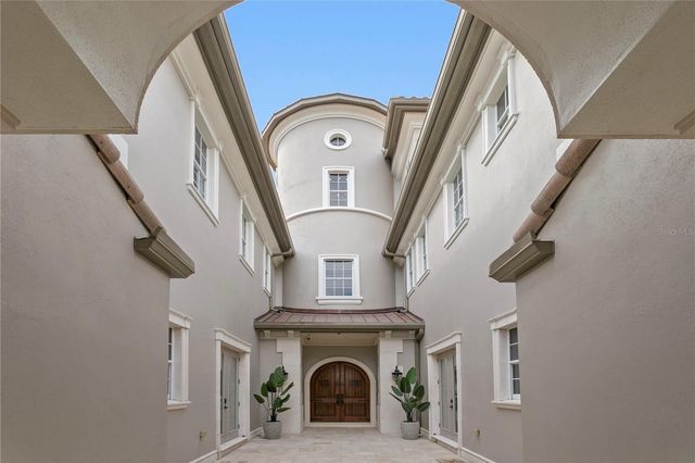 5905 BEACON SHORES STREET, Tampa, FL 33616