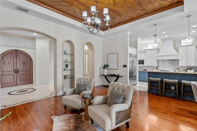 5905 BEACON SHORES STREET, Tampa, FL 33616