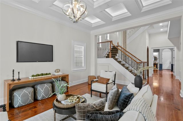 5905 BEACON SHORES STREET, Tampa, FL 33616