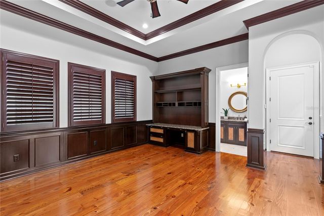 5905 BEACON SHORES STREET, Tampa, FL 33616