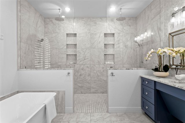 5905 BEACON SHORES STREET, Tampa, FL 33616