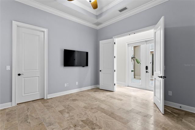 5905 BEACON SHORES STREET, Tampa, FL 33616