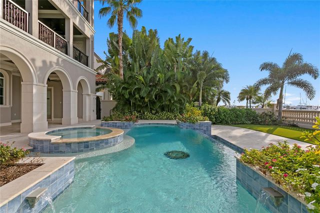 5905 BEACON SHORES STREET, Tampa, FL 33616