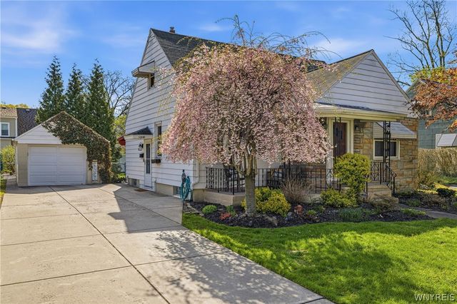 1281 87th Street, Niagara Falls, NY 14304