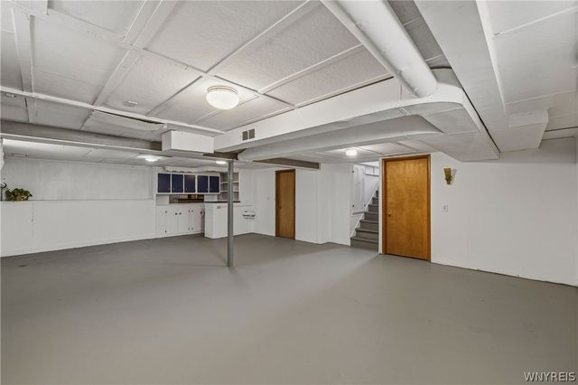1281 87th Street, Niagara Falls, NY 14304