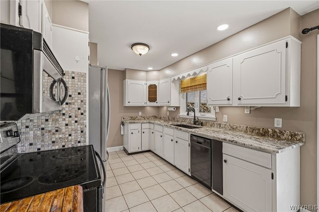 1281 87th Street, Niagara Falls, NY 14304
