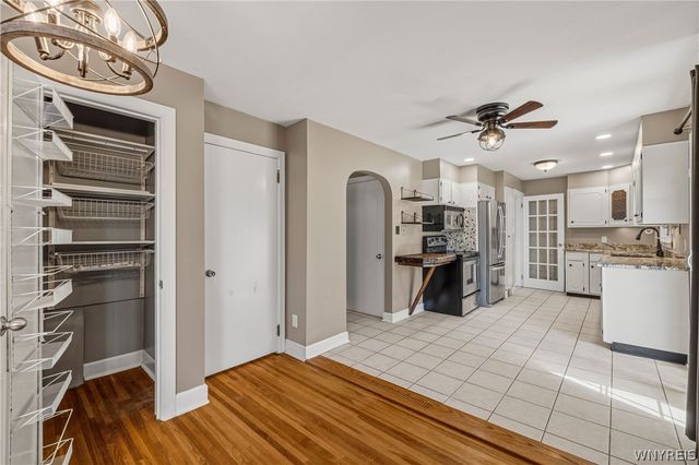 1281 87th Street, Niagara Falls, NY 14304