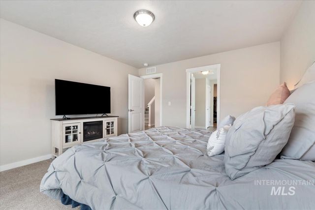 3123 N Greengate Way, Star, ID 83669