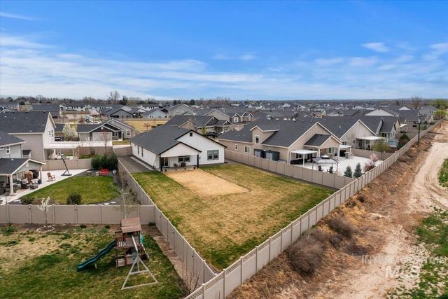 3123 N Greengate Way, Star, ID 83669