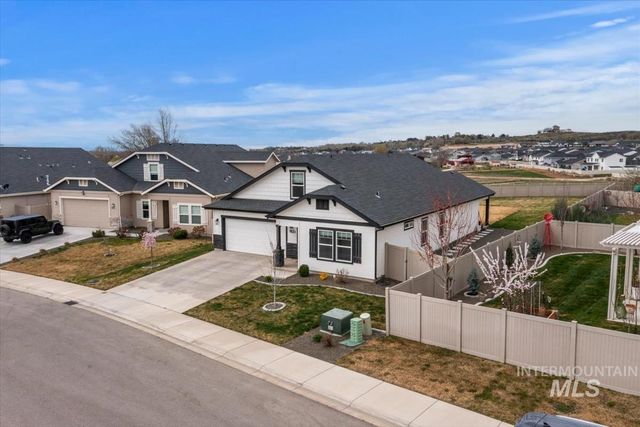 3123 N Greengate Way, Star, ID 83669