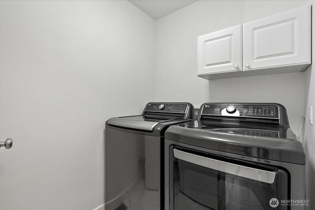 20448 105th Avenue SE, Kent, WA 98031