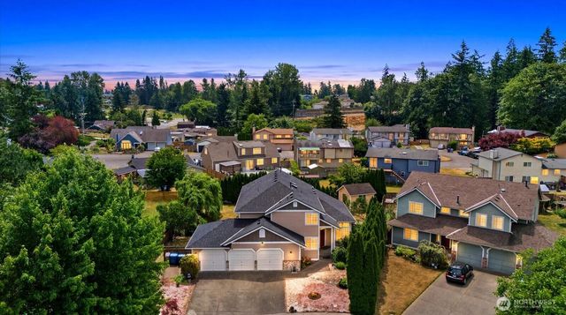 20448 105th Avenue SE, Kent, WA 98031