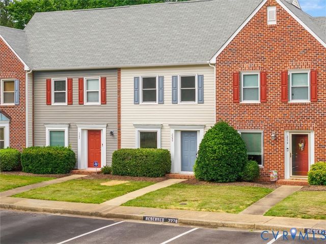 2280 High Bush Cir, Glen Allen, VA 23060