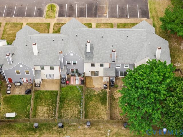 2280 High Bush Cir, Glen Allen, VA 23060