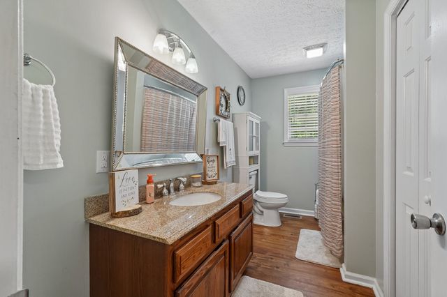 45 Roberts Ln, Lebanon, TN 37087