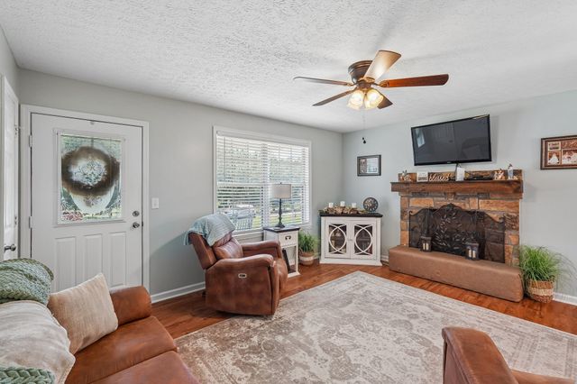 45 Roberts Ln, Lebanon, TN 37087