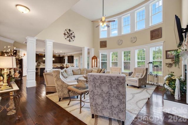 10515 Sweethaven Lane, Harrisburg, NC 28075