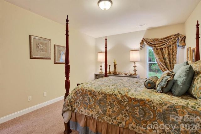 10515 Sweethaven Lane, Harrisburg, NC 28075