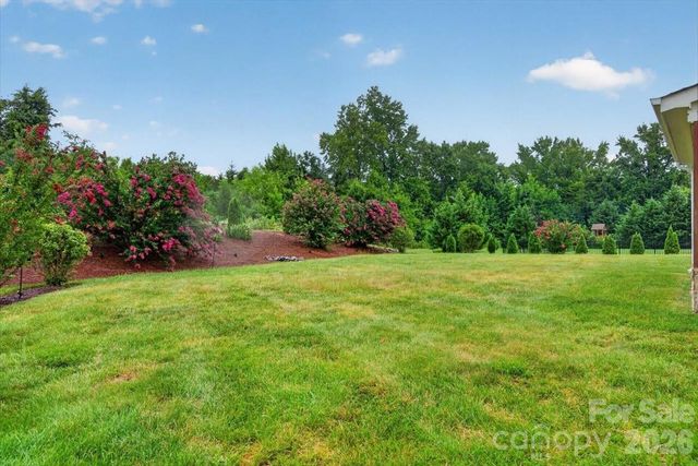 10515 Sweethaven Lane, Harrisburg, NC 28075