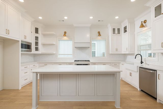 6848 Summer Hill Cove, Springdale, AR 72762