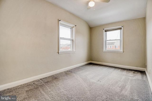 946 MIDDLESEX RD, Essex, MD 21221