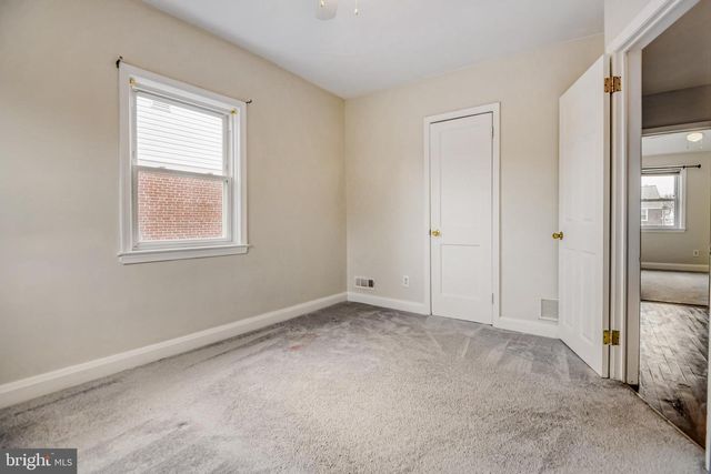 946 MIDDLESEX RD, Essex, MD 21221