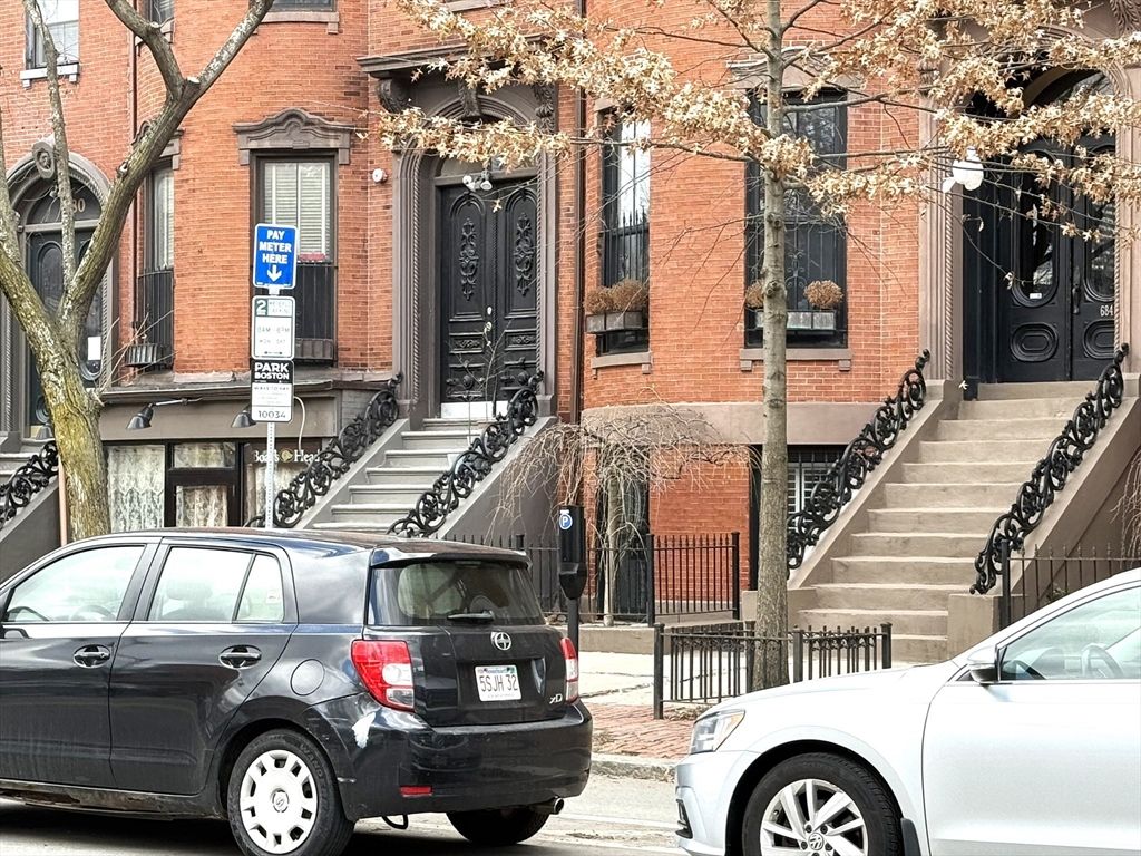 692 Tremont St 6, Boston, MA 02118